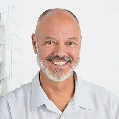 flow-de-s7-l1-speaker-square-NEB-Bradley-Nelson